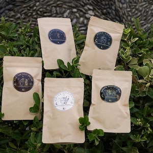 Bio-Kräuterteebeutel - Wählen Sie Ihre Mischung | Schlaf Tee, Chai Tee, Traum Tee, Herz Heilung Tee & Griechische Göttinnenmischung Coven of Botanical