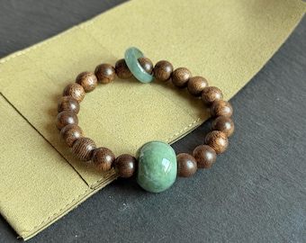 Premium Agarwood Mala Bracelet 8mm+ with Jadedit charm Bead – Natural Aloeswood Prayer Beads, Luxury Meditation Jewelry, Prosperity &Mindful