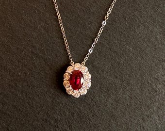 Colar atemporal e elegante com rubi sintético de 1 quilate, pingente oval, prata de lei 925 maciça, banhado a ouro branco 18 quilates, joia minimalista.