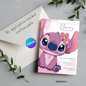 Puede incluir: Una invitaci&oacute;n de cumplea&ntilde;os rosa y blanca con un personaje de dibujos animados con ojos grandes y una flor. La invitaci&oacute;n incluye el texto "Olivia's 5th Birthday" y los detalles del evento. Tambi&eacute;n hay un sobre con el texto "No application needed customizable".
