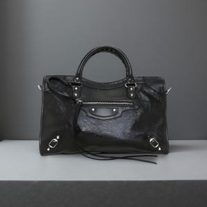 Vivienne westwood leather bag - Etsy 日本