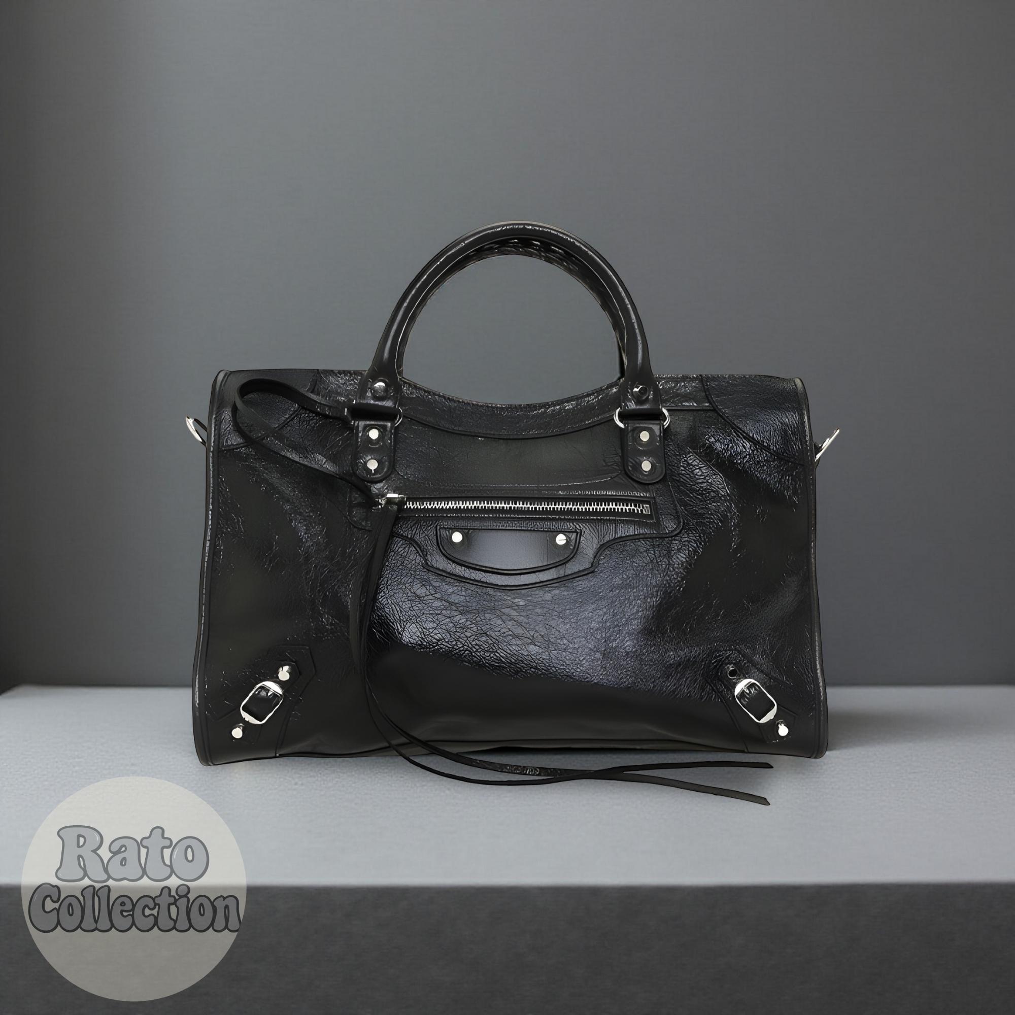 バッグ vintage handbag city leather y2k archive Dust the dust bags—the Y2K-era It bags are back - The Nod Mag