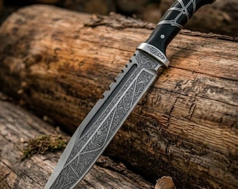 Handmade Damascus Hunting Knife – Engraved Blade, Wooden Handle – Bowie Style Outdoor Tool