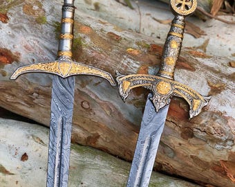 Hand Forged Damascus Steel Knights Templar Sword Replica