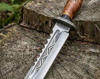 Handmade Damascus Steel Hunting Knife, Engraved Blade, Custom Wood Handle, Outdoor Tool