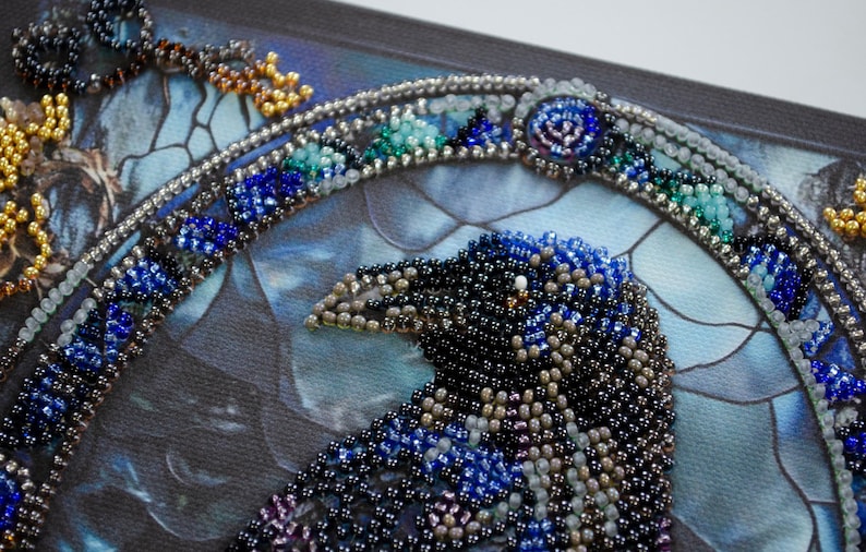 Raven Bead Embroidery Kit – DIY Beading Set for Beginners, Creative Bead Art Project, Handmade Flower Gift Kit