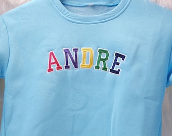 Sudadera para niño con nombre y color personalizado, sudadera para bebé con nombre personalizado, camiseta bordada personalizada para niño pequeño, regalo para baby shower