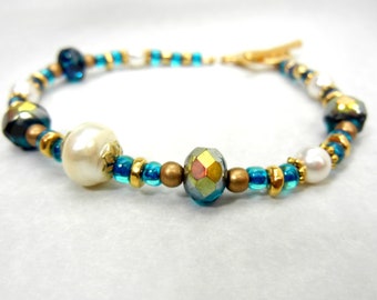 Blue bracelet of vintage Czech glass, gold & pearls / jewelry gift