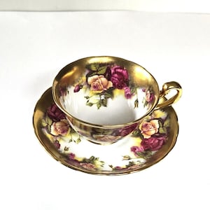 Vintage Royal Schnürsenkel Rose Muster Tasse & Untertasse Set Fine Bone China