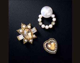 3PCS Elegant Brooches for Women, Set with Golden crystal heart, Pearl Ring & Big Diamond Designs, Gift to Her