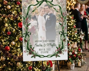 Christmas Wedding Welcome Sign Template, Winter Botanical Canva Sign, Editable Holiday Wedding Sign, 3 Sizes + Photo Option