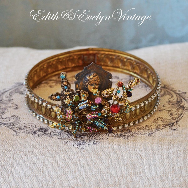 Statue Crown, Santos, Vintage Jewelry Parts Findings, Tiara, Roses, Rhinestones