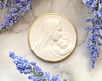 María con el Niño Jesús Intaglio