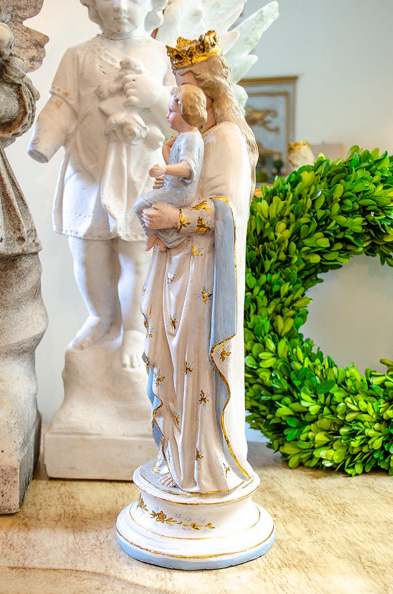 Mary Queen of Heaven, Our Lady of Victory Statue, Madonna with Christ Child image 9