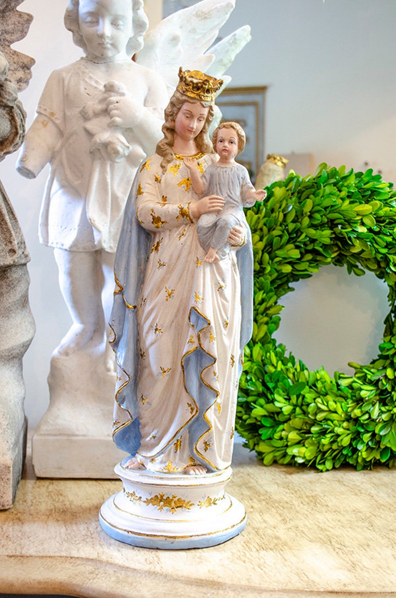 Mary Queen of Heaven, Our Lady of Victory Statue, Madonna with Christ Child image 3