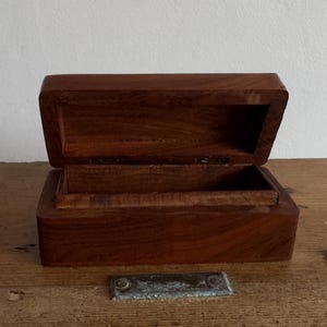 Vintage small wooden storage box with inlaid brass design of sun/moon and stars motif image 2