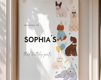 Peut inclure: Une affiche blanche avec des illustrations de chiens, des ballons et des confettis, accrochée à une porte. L'affiche indique "Bienvenue à la troisième fête d'anniversaire de Sophia" en écriture noire. Des ballons blancs sont au-dessus de l'affiche.
