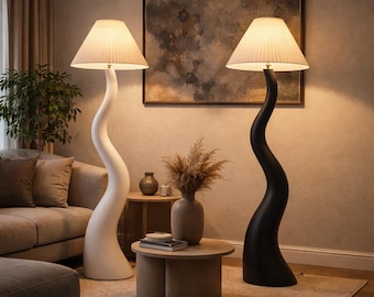 Lampada da terra moderna in legno, minimalista, a LED, con base alta e ondulata, scultura e design accogliente per la casa.