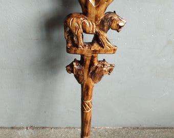 アフリカのライオンの頭の杖：手彫りの木製のマサイ族の杖 - Etsy 日本