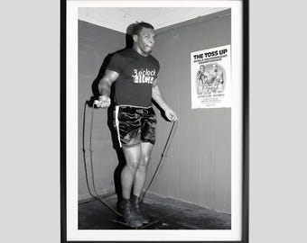 Poster di allenamento di boxe di Mike Tyson, fotografia in bianco e nero di salto con la corda, stampa murale di allenamento di pugilato vintage, stampa di allenamento di forza in palestra
