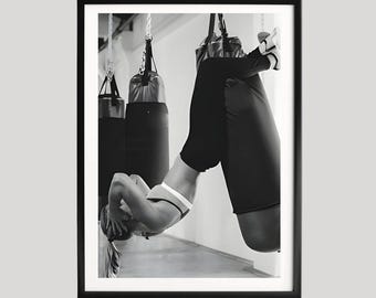 Poster di allenamento di boxe femminile, fotografia in palestra in bianco e nero, stampa murale di allenamento di atlete, stampa di forza e fitness del core