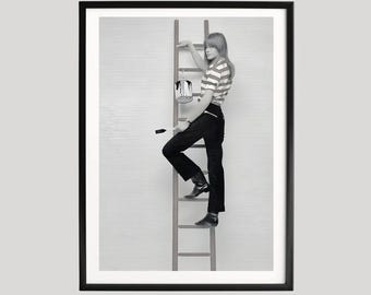 Poster della scala di Françoise Hardy, fotografia di moda vintage in bianco e nero, icona dello stile francese degli anni '60, arte murale retrò minimalista