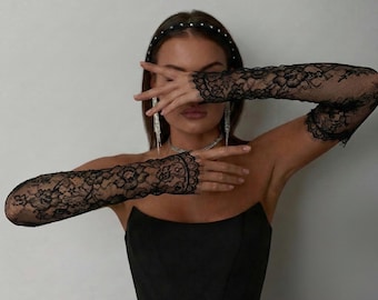 Mangas de novia de hielo negro, guantes de boda sin dedos de Chantilly, guantes de noche con flores transparentes