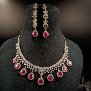 Set di gioielli artigianali con rubini - Collana vistosa placcata in oro 22 carati - Choker etnico da sposa per lei