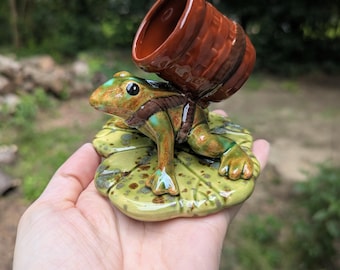 Basket Frog and Lily Pad Ceramic Pair