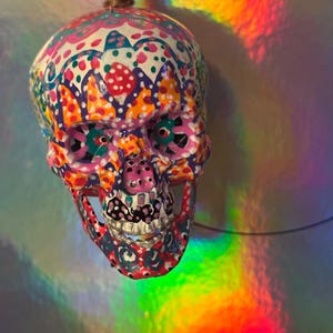 Halloween handgeschilderde dag van de dode suikerschedelornament