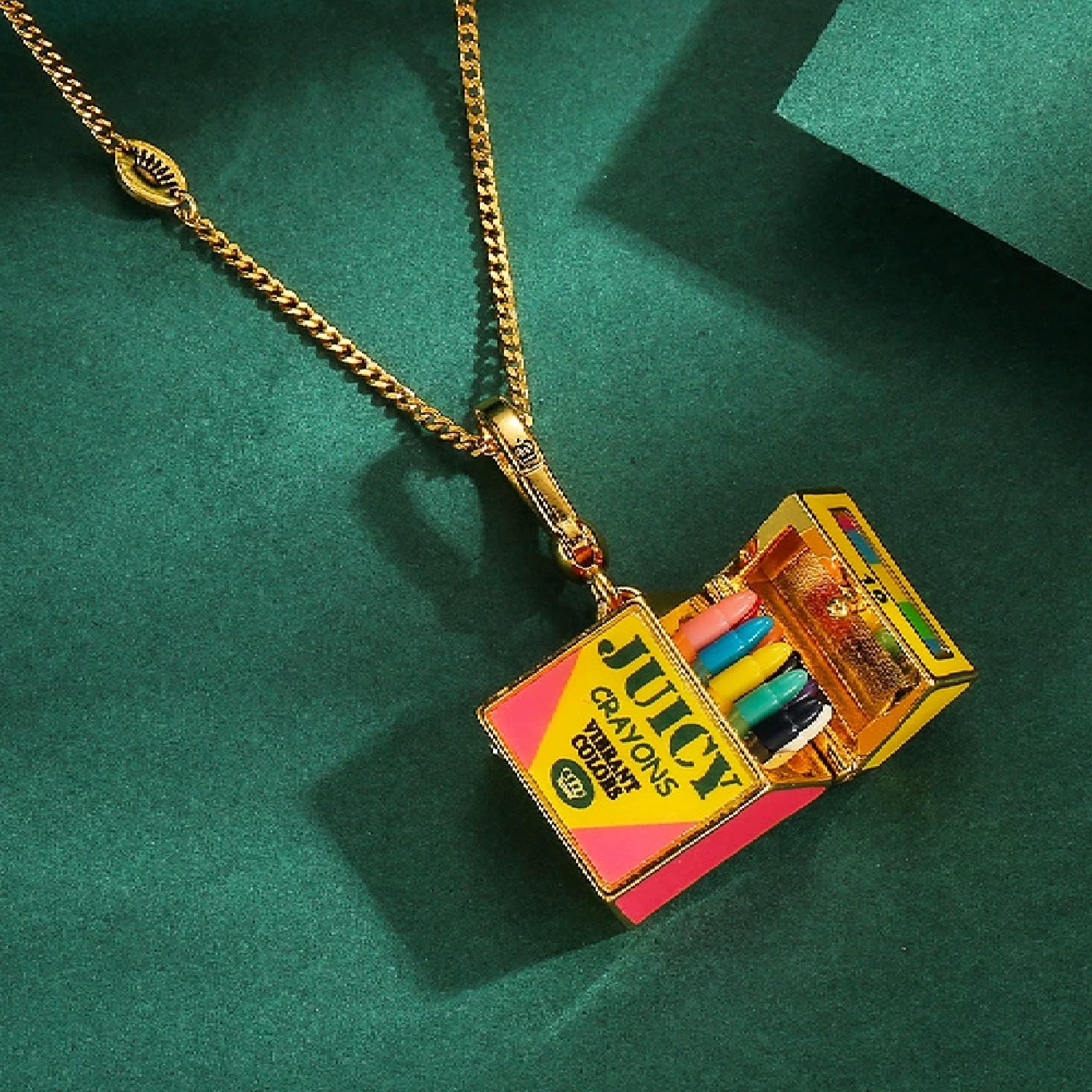Juicy Couture Rare Vintage 5 Chain swag gold plated belt-CZ encrusted bejeweled Juicy Couture Gold Tone Necklace Faux Perl Heart With Crown  main image 3