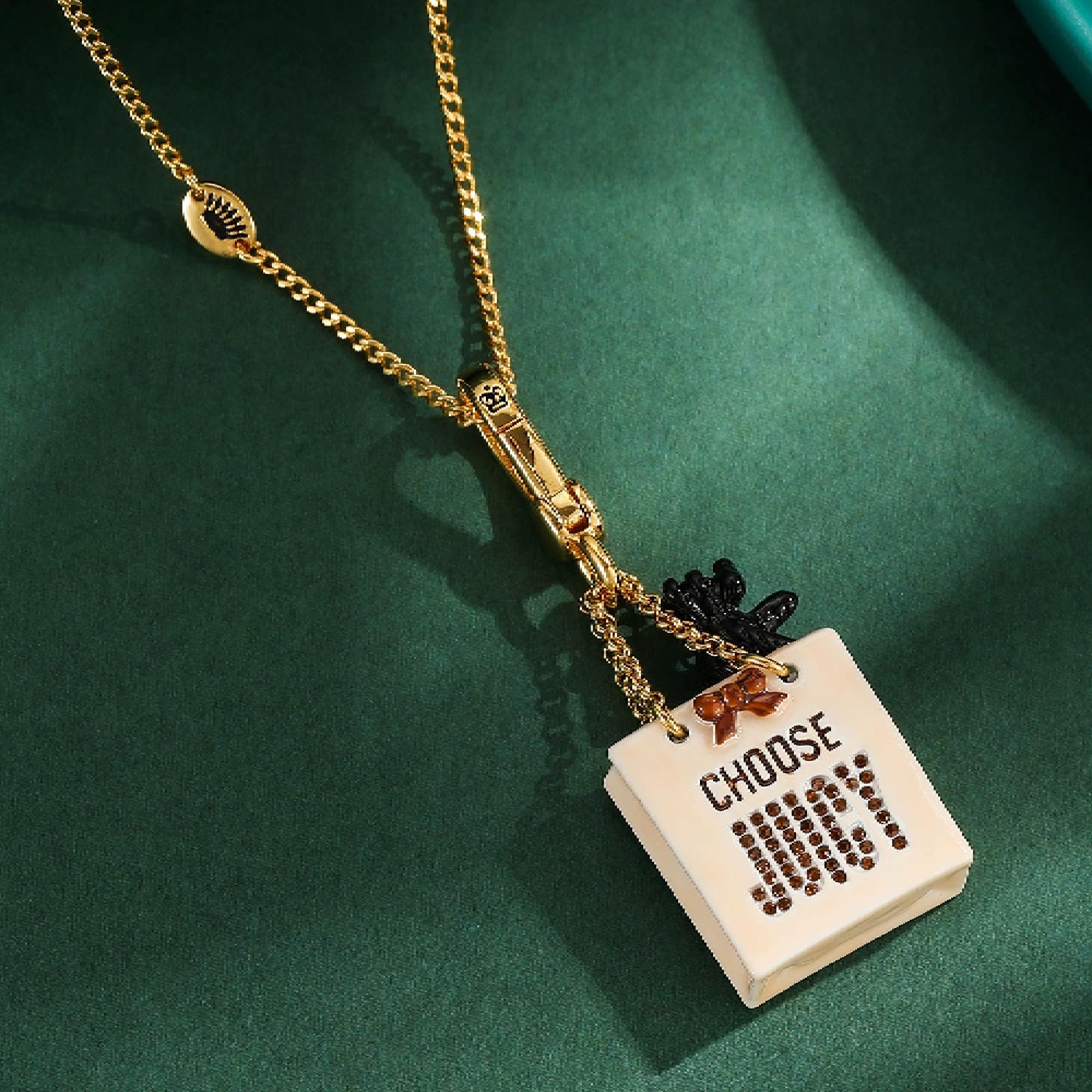 Credit Card Necklace Israel