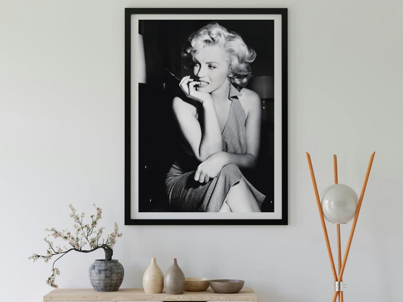 Marilyn Monroe Print, Black and White, Fashion Wall Art, Marilyn Monroe Poster, Vintage Photography, Makeup Room Decor, Digital Download