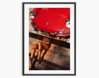 Mädchen unter Porsche Print, Vintage Porsche 911 Poster, Auto Fotografie, druckbare Hypebeast Wandkunst, Teen Mädchen Zimmer Dekor, digitaler Download