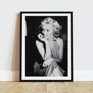 Marilyn Monroe Print, Black and White, Fashion Wall Art, Marilyn Monroe Poster, Vintage Photography, Makeup Room Decor, Digital Download