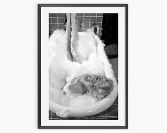 Marilyn Monroe in Bathtub Print, Black and White, Printable Bathroom Wall Art, Vintage photography, Girls Bathroom Decor, Digital Download