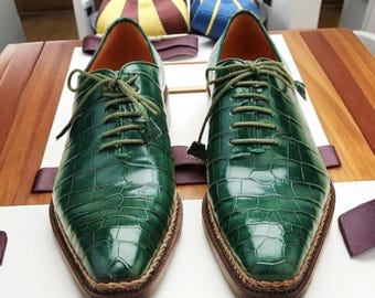 Men handmade bespoke green alligator print leather laceup formal dress shoes