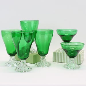 Vintage Green Glass Anchor Hocking Burple Inspiration Emerald Green Water Goblet or Sherbet Glasses Glassware Barware