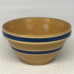 Vintage Yellow Ware Stoneware Blue and White Stripe Kitchen Mixing Bowl 10 1/2&quot; Diameter 6&quot; Tall in Very Good Vintage Condition Bread Bowl