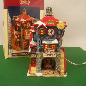 Lemax Village Collection 2001 Santa&#39;s Wonderland Toy Tower Porcelain Lighted House Item No. 15590