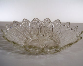 Flower Petal Bowl Federal Glass Clear Glass Serving Bowl 10 1/4 Large Bowl