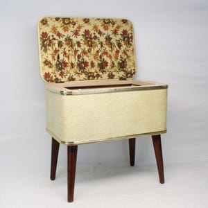 Vintage Large Sewing Box Lidded Storage Bench Hawkeye by Burlington Basket Co., Sewing Notions Craft Storage