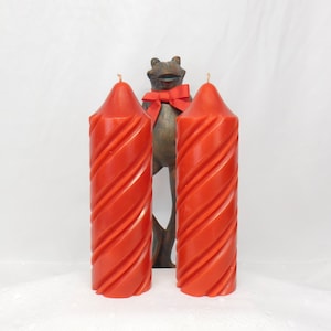 Red Swirl Pillar Candles Colonial Candles of Cape Cod Deep Cut Holiday Table Decor Christmas Re