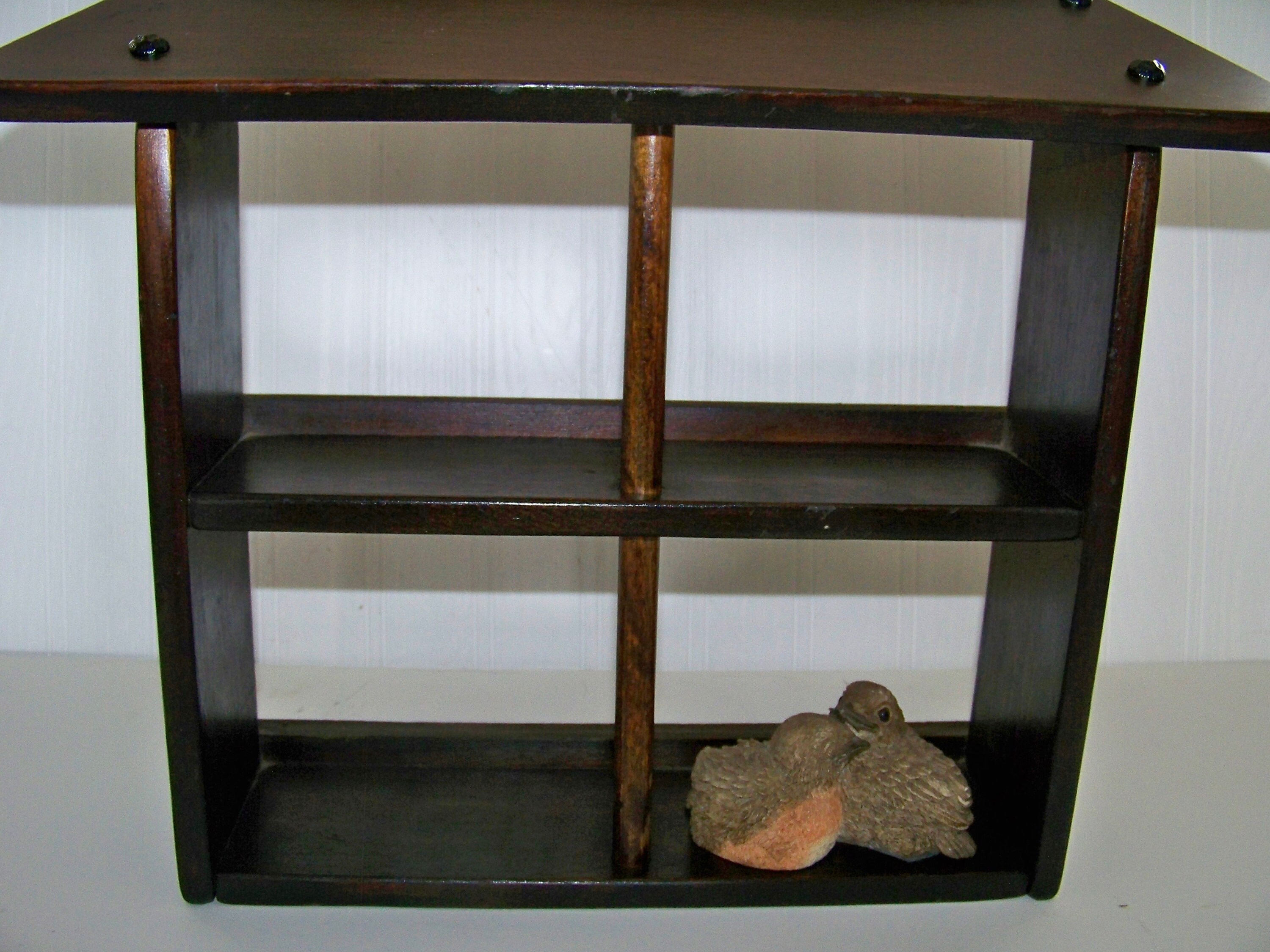 Vintage Knick Knack Display Shelf en forma de casa Etsy
