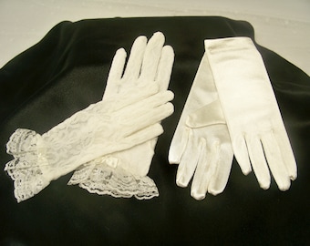 Little Girl's Lace Gloves, YOUR CHOICE, Flower Girl Gloves, Junior Bride Gloves, Communion Gloves, Party Gloves, White Gloves Size 8-9 years