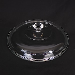 Vintage Pyrex Lid, Replacement Lid, Pyrex 624C, Clear Glass Lid, Round 8 3/4&quot; Diameter, 8 1/4&quot; Inner Lip