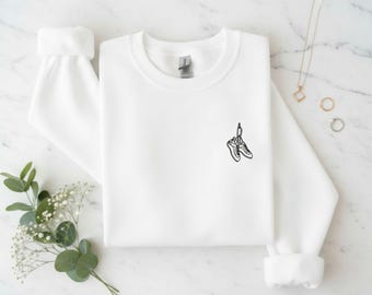 Rock Climbing Sweater, Embroidered Climbing Shoes, Gift for Climbers, Mountaineers,Outdoors Persons,Bouldering Climbers,Gildan 18000 sweater