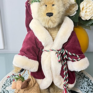 Ganz Cottage Sammlerstück Nikolaus Bär in Zipfelmütze