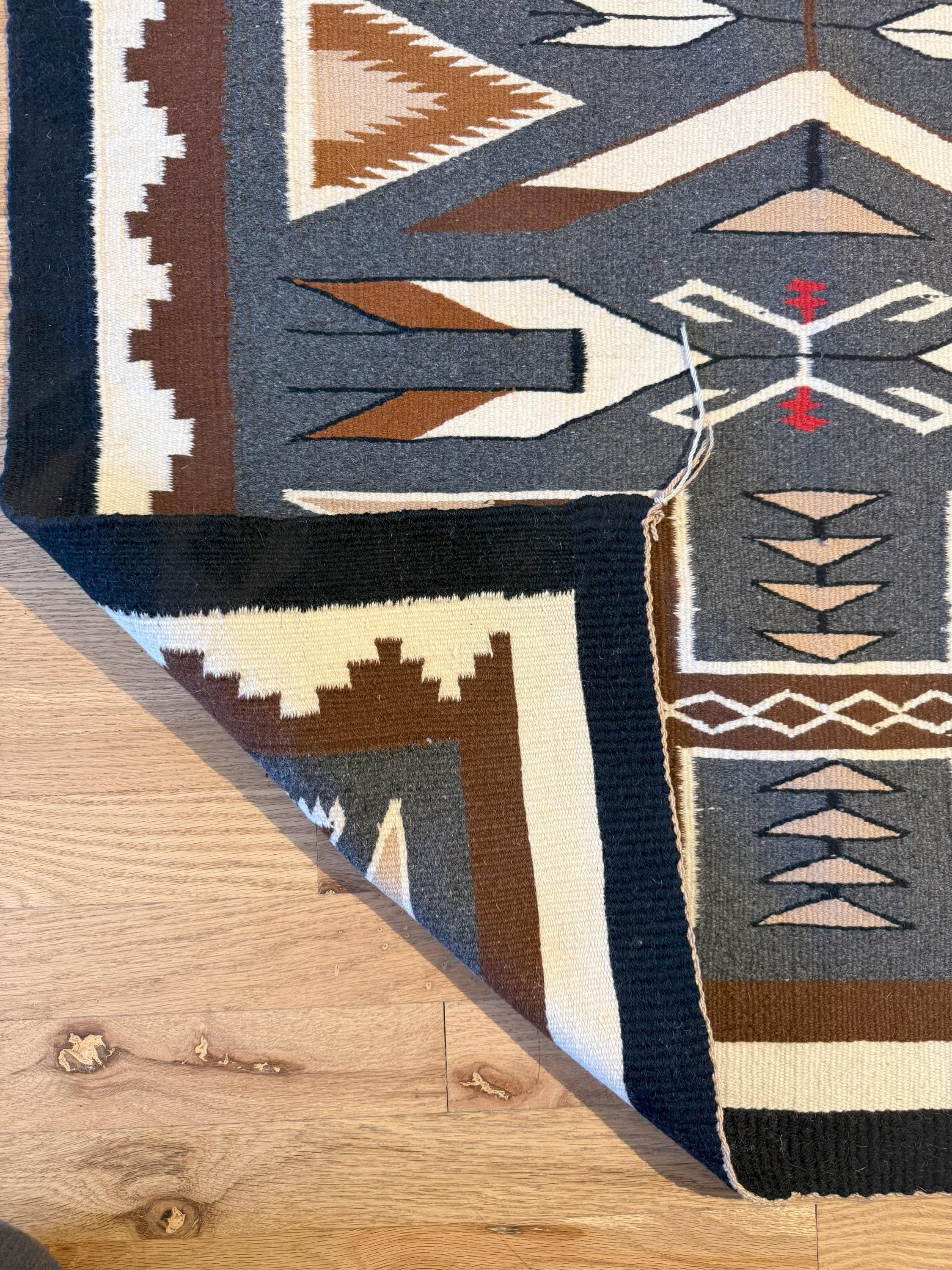 Teec Authentic Native American Navajo Teec Nos Pos Rug 2'10
