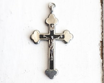 1.70" Francés - Crucifijo de Trébol de Madera de Ébano